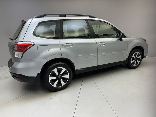 2018 Subaru Forester Base