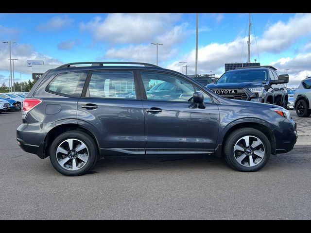 2018 Subaru Forester Base