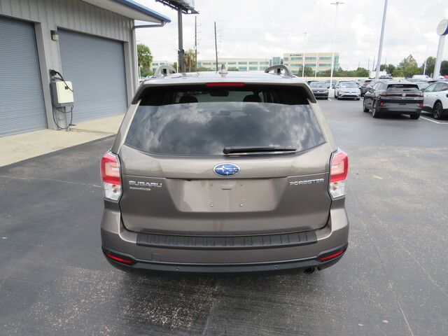 2018 Subaru Forester Touring