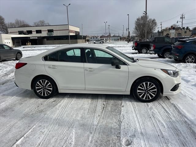 2018 Subaru Legacy Base