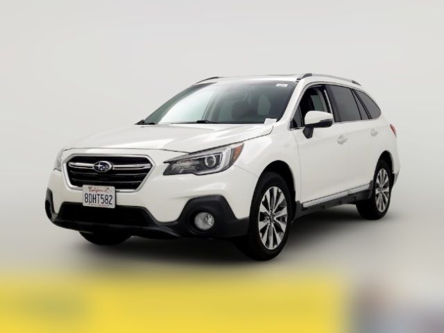 2018 Subaru Outback Touring