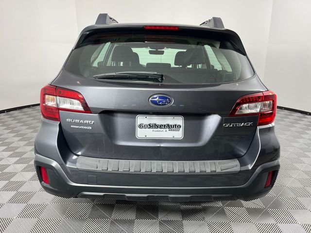 2018 Subaru Outback Base