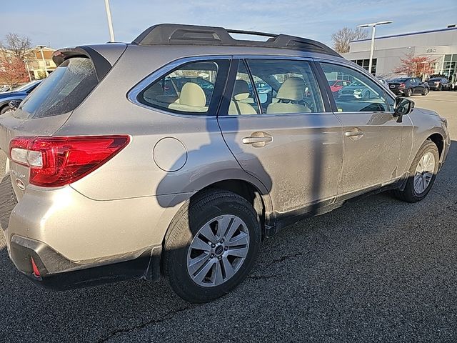 2018 Subaru Outback Base