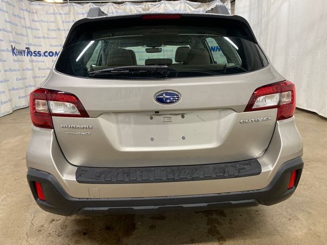 2018 Subaru Outback Base