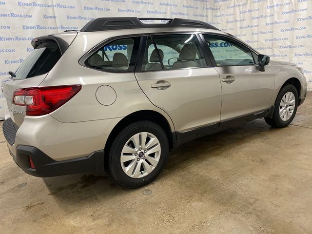 2018 Subaru Outback Base