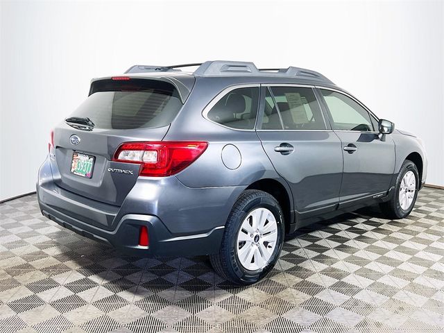 2018 Subaru Outback Base