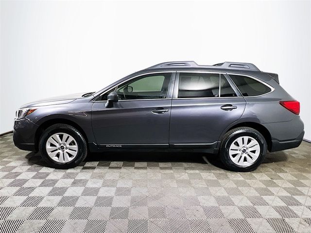 2018 Subaru Outback Base