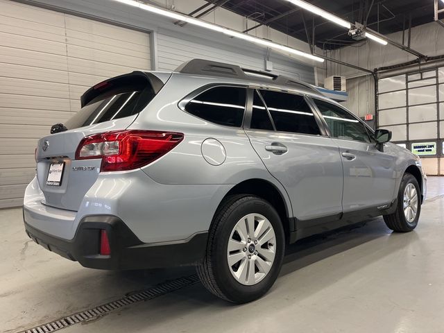 2018 Subaru Outback Base