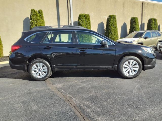 2018 Subaru Outback Base