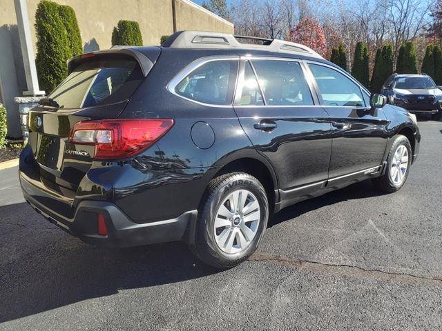 2018 Subaru Outback Base