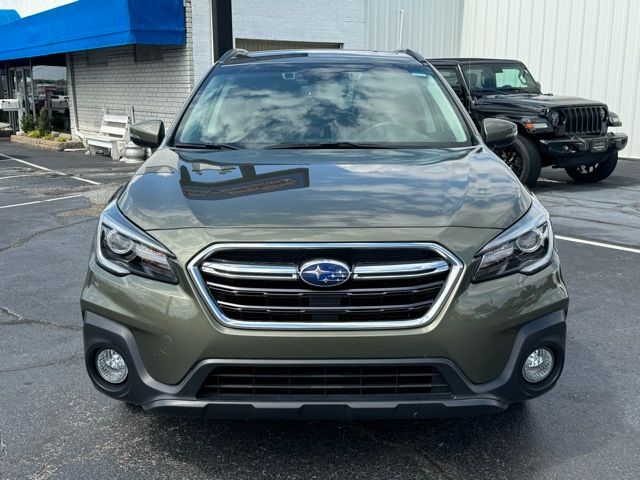 2018 Subaru Outback Touring