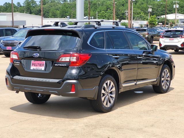 2018 Subaru Outback Touring