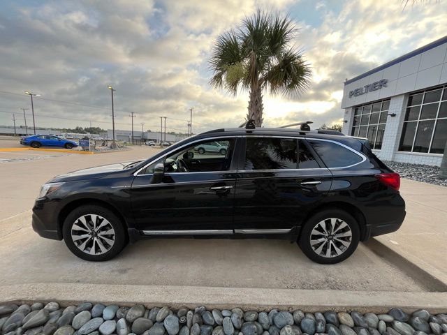 2018 Subaru Outback Touring