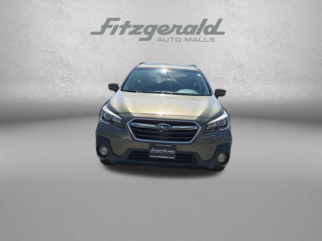 2018 Subaru Outback Touring