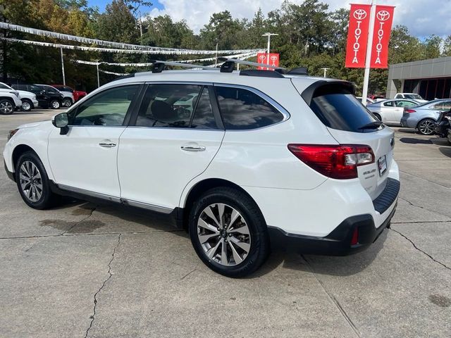 2018 Subaru Outback Touring