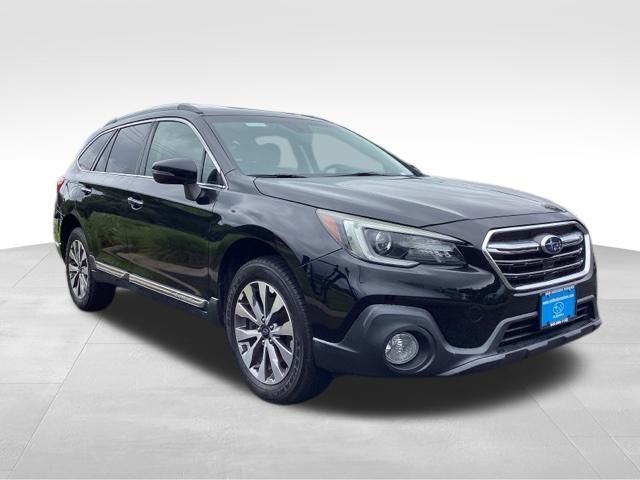 2018 Subaru Outback Touring