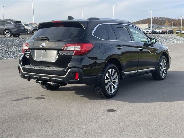 2018 Subaru Outback Touring