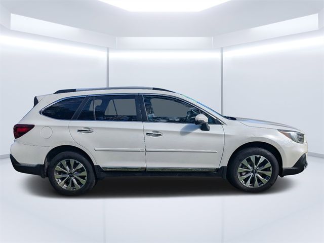 2018 Subaru Outback Touring