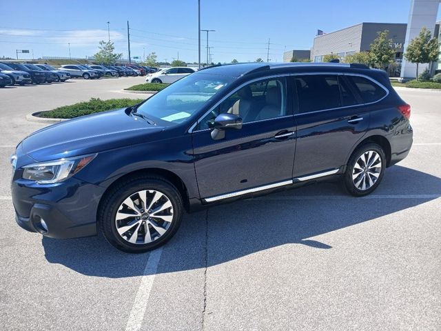 2018 Subaru Outback Touring