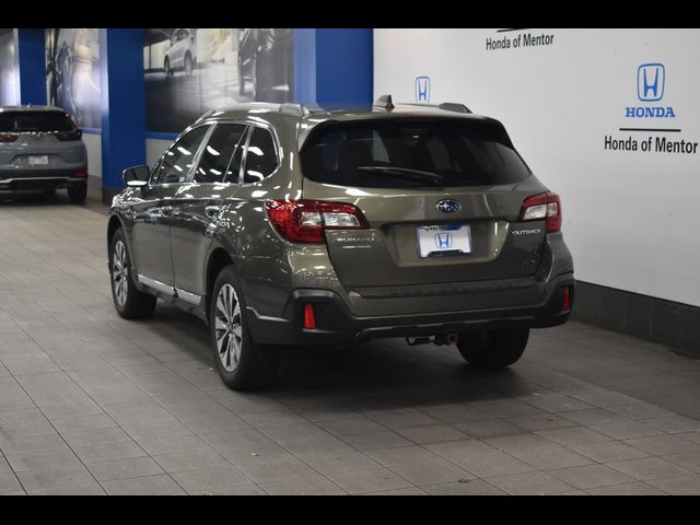 2018 Subaru Outback Touring