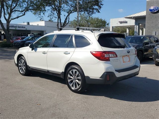 2018 Subaru Outback Touring