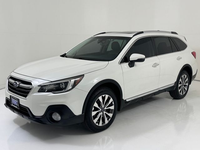 2018 Subaru Outback Touring