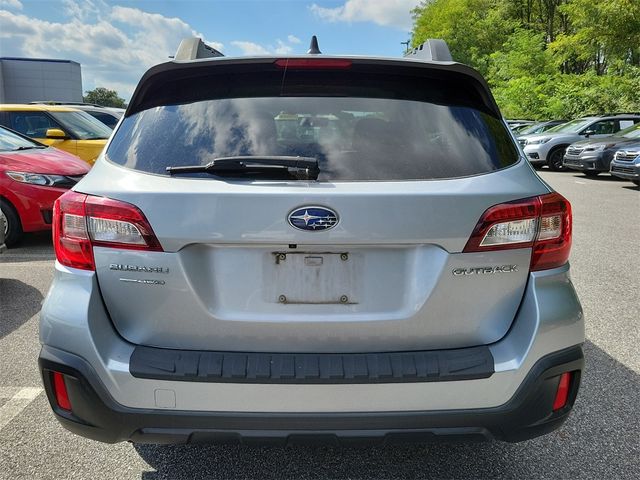 2018 Subaru Outback Premium