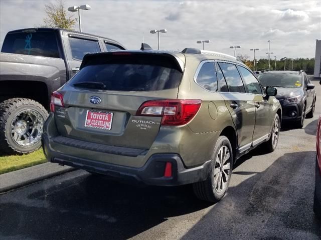 2018 Subaru Outback Touring