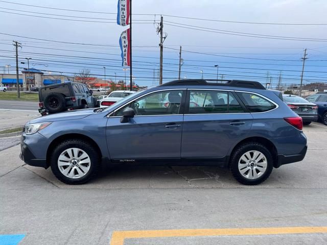 2018 Subaru Outback Base