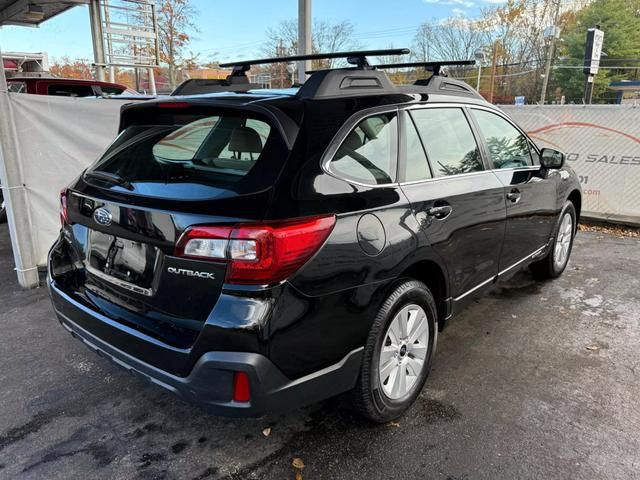 2018 Subaru Outback Base