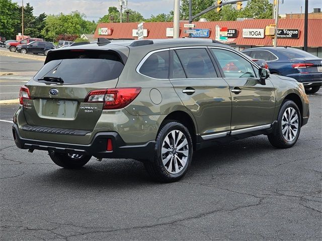 2018 Subaru Outback Touring
