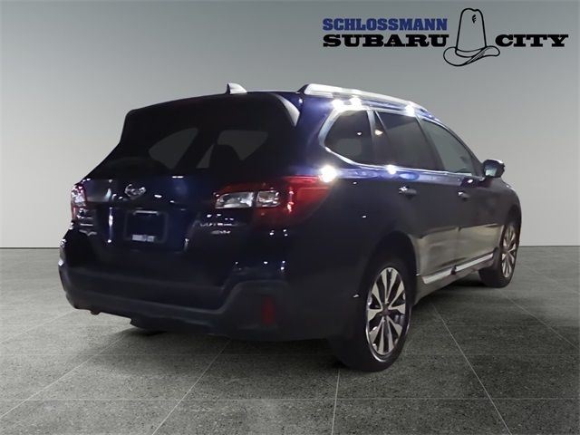 2018 Subaru Outback Touring