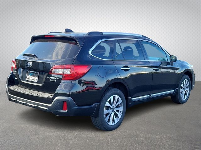 2018 Subaru Outback Touring