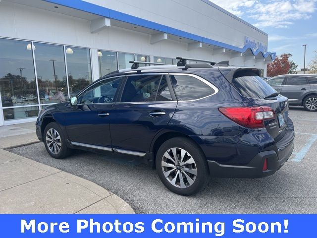 2018 Subaru Outback Touring