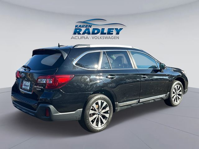 2018 Subaru Outback Touring