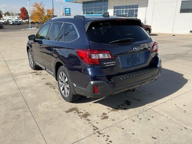 2018 Subaru Outback Touring