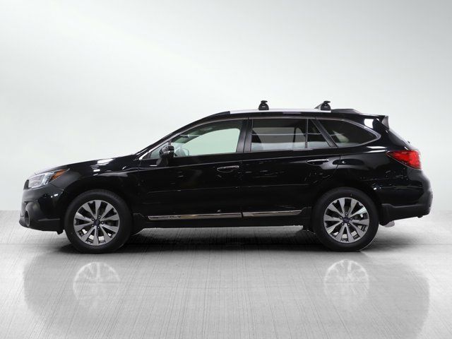 2018 Subaru Outback Touring