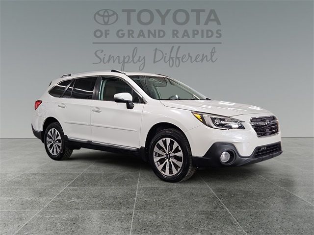 2018 Subaru Outback Touring