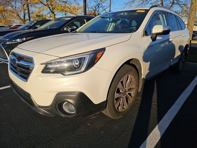 2018 Subaru Outback Touring