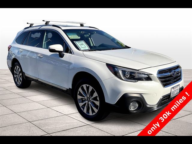 2018 Subaru Outback Touring