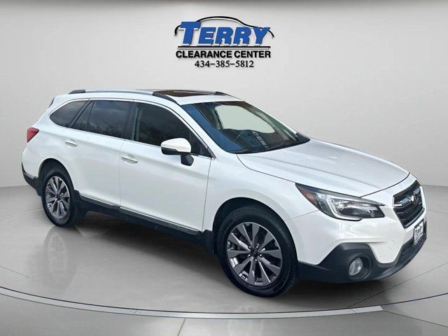 2018 Subaru Outback Touring