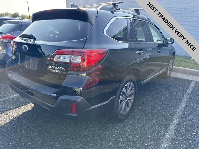 2018 Subaru Outback Touring