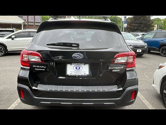 2018 Subaru Outback Touring