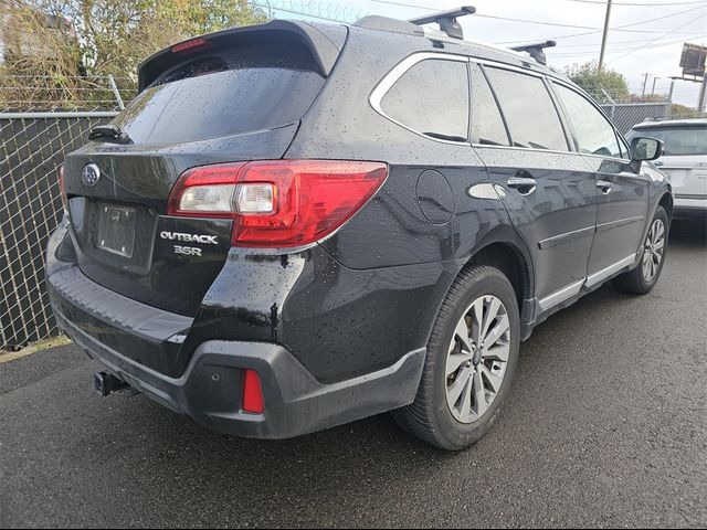 2018 Subaru Outback Touring