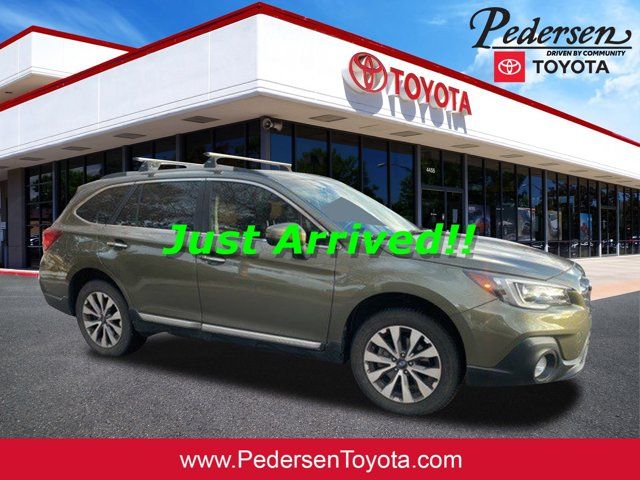 2018 Subaru Outback Touring