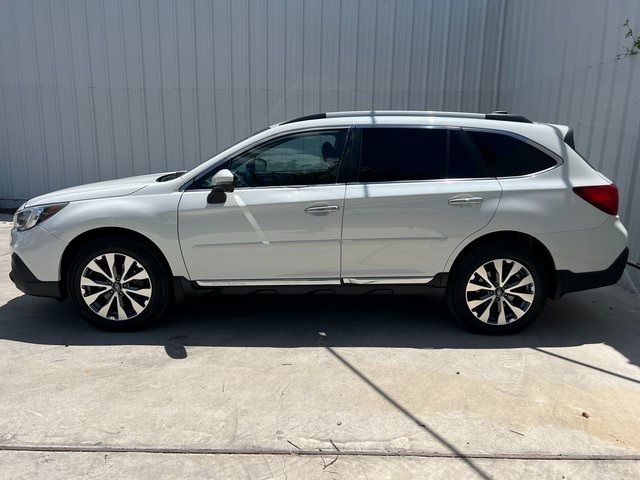 2018 Subaru Outback Touring