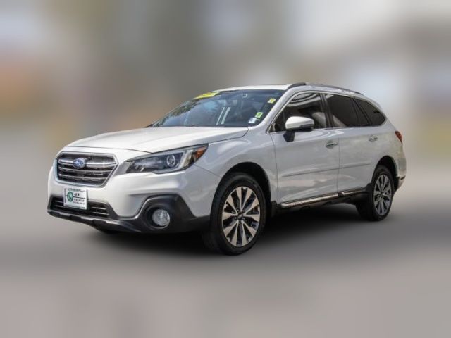 2018 Subaru Outback Touring