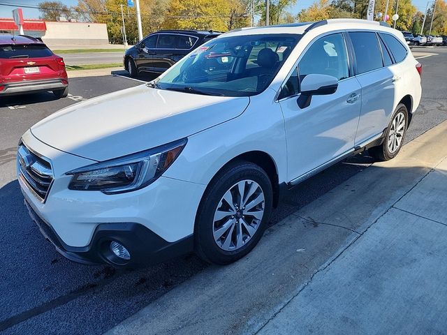 2018 Subaru Outback Touring