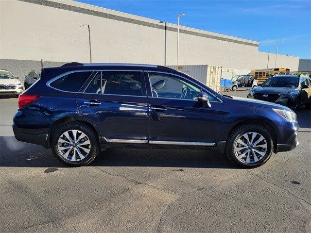 2018 Subaru Outback Touring