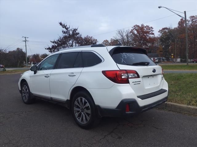 2018 Subaru Outback Touring